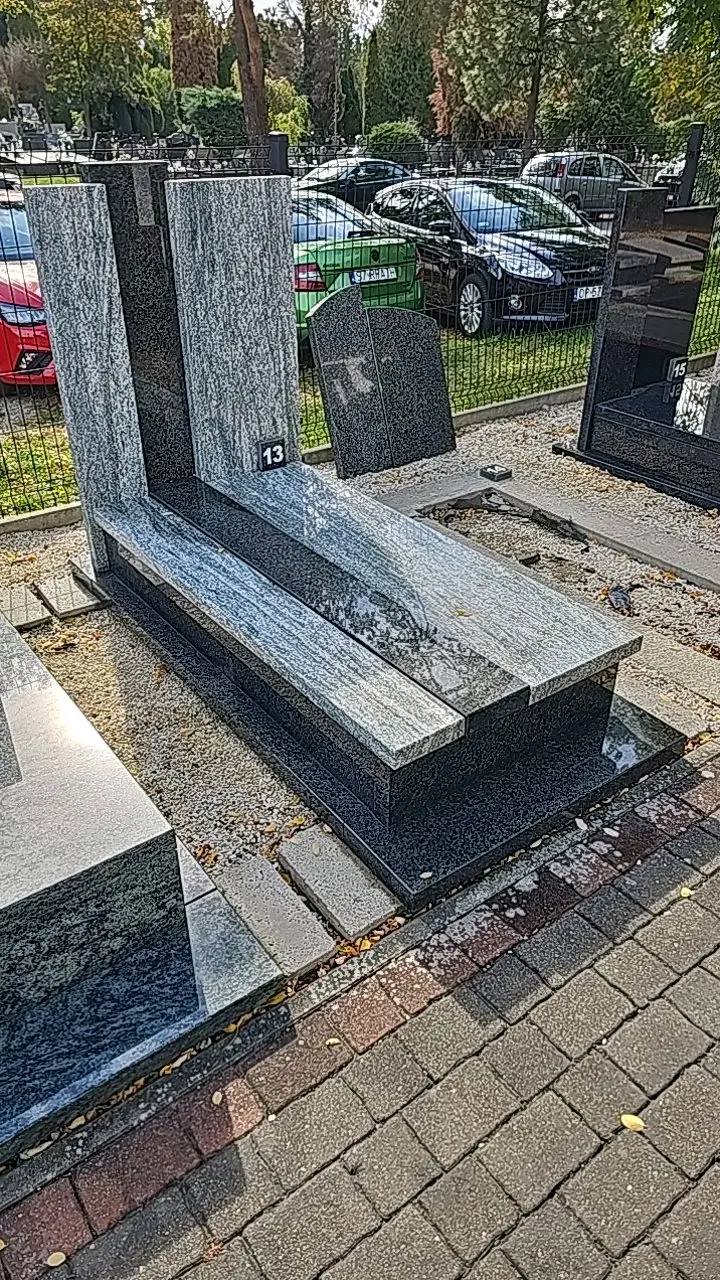 Pomnik pojedynczy IPO-1791461946-0075
